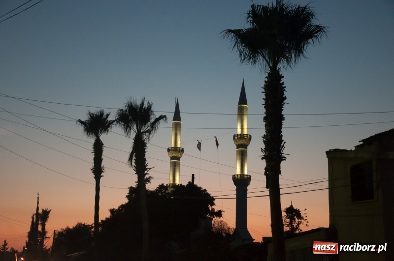 Zdjęcie w galerii na portalu naszraciborz.pl: Raciborzanie ze Źródła tańczyli na Cyprze  wiadomości z regionu