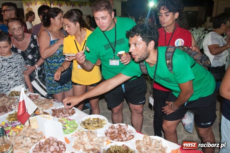 Zdjęcie w galerii na portalu naszraciborz.pl: Raciborzanie ze Źródła tańczyli na Cyprze  wiadomości z regionu
