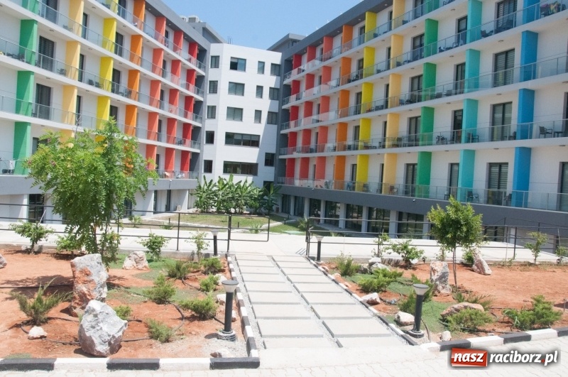 Zdjęcie w galerii na portalu naszraciborz.pl: Raciborzanie ze Źródła tańczyli na Cyprze  wiadomości z regionu