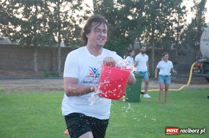 Zdjęcie w galerii na portalu naszraciborz.pl: Raciborzanie ze Źródła tańczyli na Cyprze  wiadomości z regionu