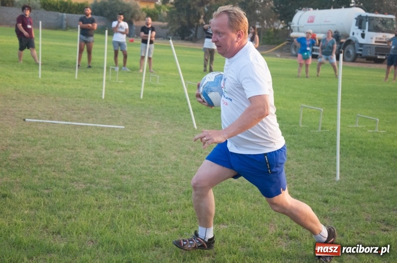 Zdjęcie w galerii na portalu naszraciborz.pl: Raciborzanie ze Źródła tańczyli na Cyprze  wiadomości z regionu