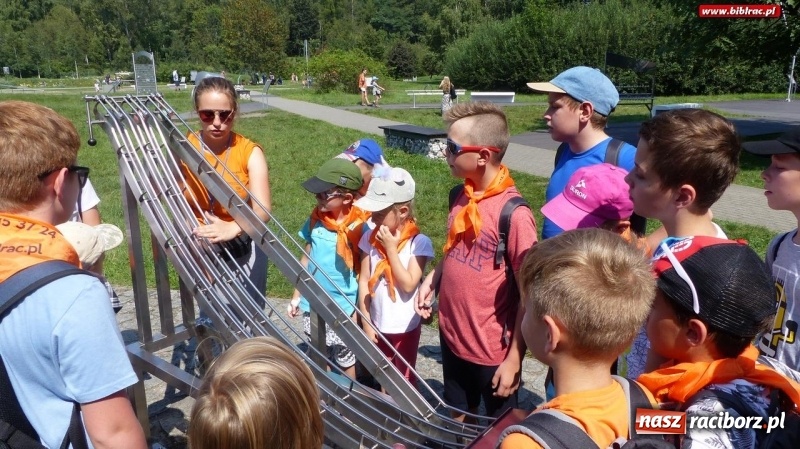 Zdjęcie w galerii na portalu naszraciborz.pl: Uczestnicy Lata z biblioteką w Ogrodzie Doświadczeń w Krakowie wiadomości z regionu
