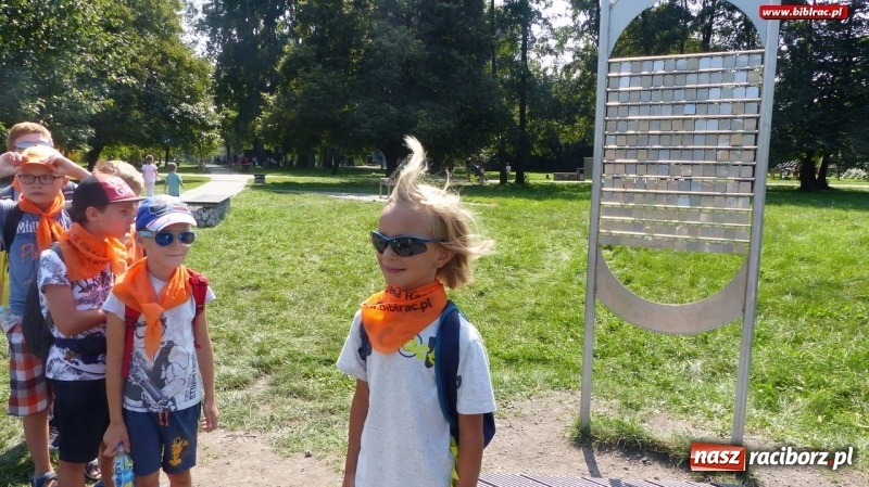 Zdjęcie w galerii na portalu naszraciborz.pl: Uczestnicy Lata z biblioteką w Ogrodzie Doświadczeń w Krakowie wiadomości z regionu