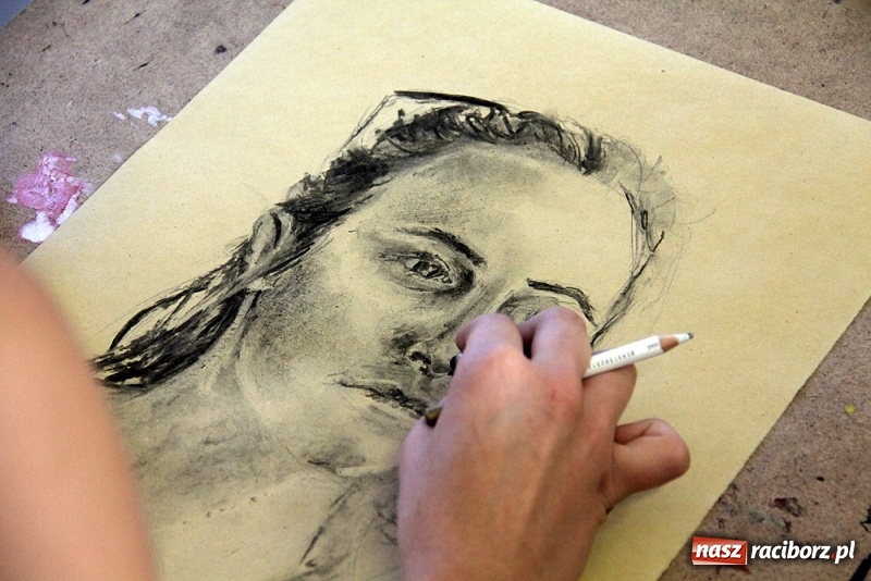 Zdjęcie w galerii na portalu naszraciborz.pl: Raciborski Plastyk na Międzynarodowym Tygodniu Sztuki w Niemczech wiadomości z regionu