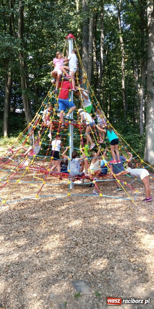 Zdjęcie w galerii na portalu naszraciborz.pl: Od Koziorajki do Czardasza. Polsko-czeskie tańcowanie w Górach Opawskich  wiadomości z regionu