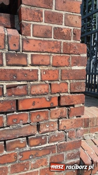 Zdjęcie w galerii na portalu naszraciborz.pl: Rok 1945. Ślady wojny w Bieńkowicach  wiadomości z regionu