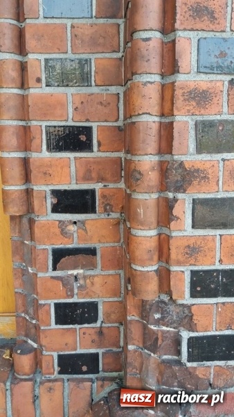 Zdjęcie w galerii na portalu naszraciborz.pl: Rok 1945. Ślady wojny w Bieńkowicach  wiadomości z regionu