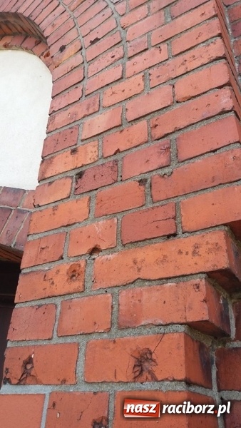 Zdjęcie w galerii na portalu naszraciborz.pl: Rok 1945. Ślady wojny w Bieńkowicach  wiadomości z regionu