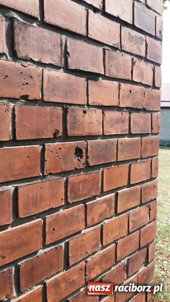 Zdjęcie w galerii na portalu naszraciborz.pl: Rok 1945. Ślady wojny w Bieńkowicach  wiadomości z regionu