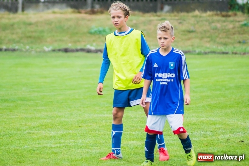 Zdjęcie w galerii na portalu naszraciborz.pl: Piłkarze rocznika 2007 rywalizowali w turnieju im. Zbigniewa Oszka wiadomości z regionu