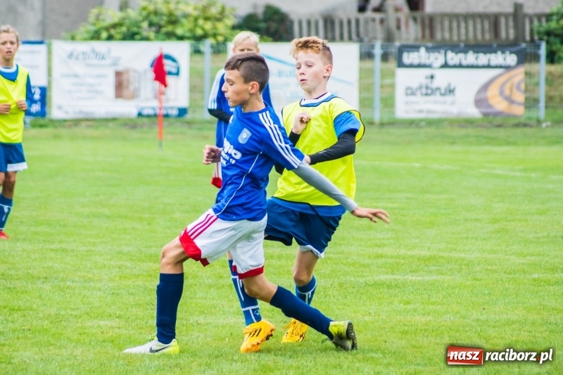 Zdjęcie w galerii na portalu naszraciborz.pl: Piłkarze rocznika 2007 rywalizowali w turnieju im. Zbigniewa Oszka wiadomości z regionu