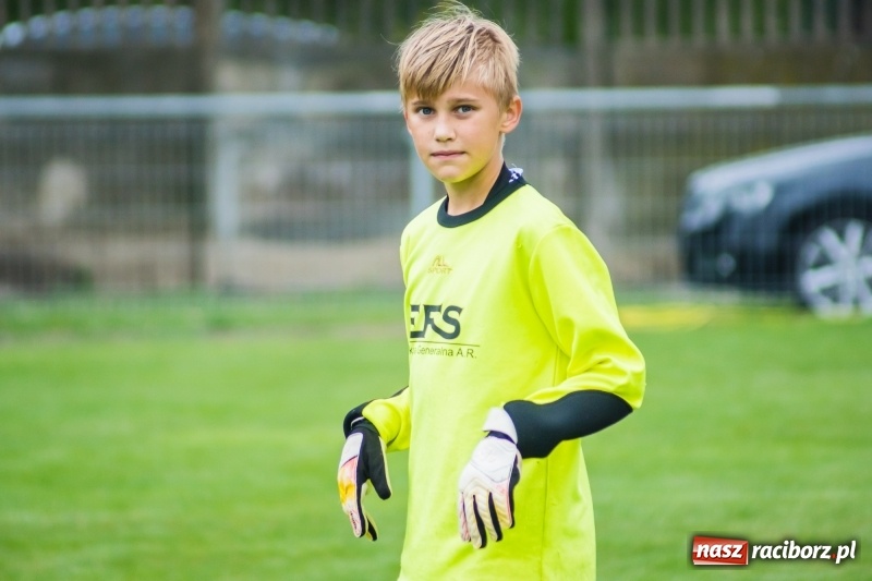 Zdjęcie w galerii na portalu naszraciborz.pl: Piłkarze rocznika 2007 rywalizowali w turnieju im. Zbigniewa Oszka wiadomości z regionu