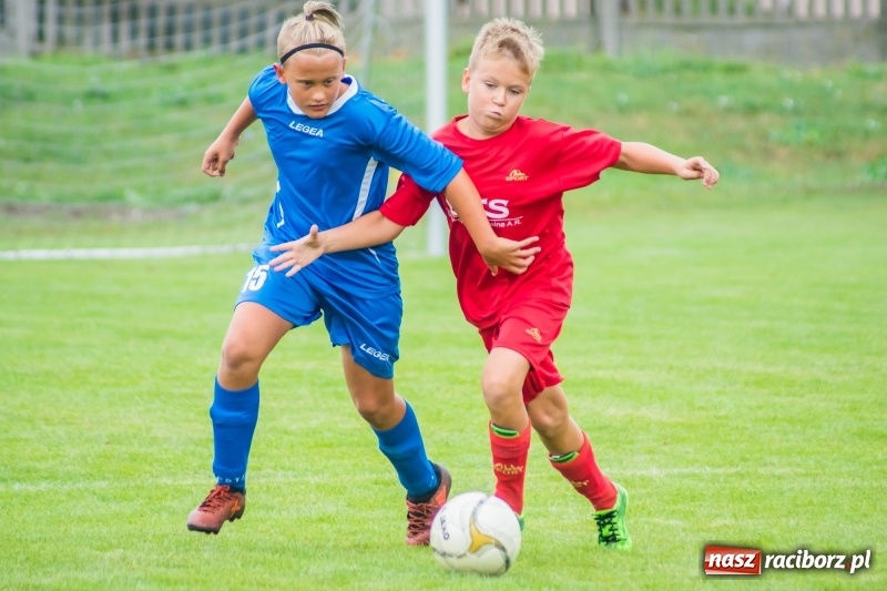 Zdjęcie w galerii na portalu naszraciborz.pl: Piłkarze rocznika 2007 rywalizowali w turnieju im. Zbigniewa Oszka wiadomości z regionu