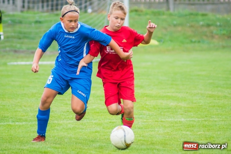 Zdjęcie w galerii na portalu naszraciborz.pl: Piłkarze rocznika 2007 rywalizowali w turnieju im. Zbigniewa Oszka wiadomości z regionu