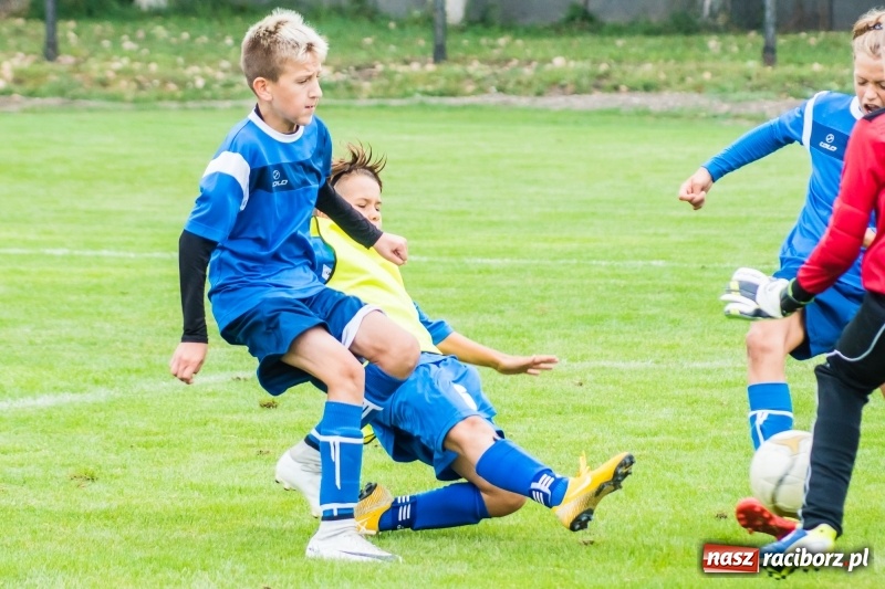 Zdjęcie w galerii na portalu naszraciborz.pl: Piłkarze rocznika 2007 rywalizowali w turnieju im. Zbigniewa Oszka wiadomości z regionu