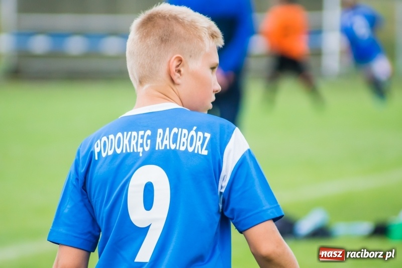Zdjęcie w galerii na portalu naszraciborz.pl: Piłkarze rocznika 2007 rywalizowali w turnieju im. Zbigniewa Oszka wiadomości z regionu
