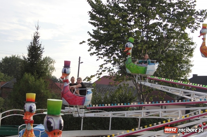 Zdjęcie w galerii na portalu naszraciborz.pl: DOXXX i APPASSIONATO na Powiatowych Dożynkach w Krzanowicach FOTO wiadomości z regionu