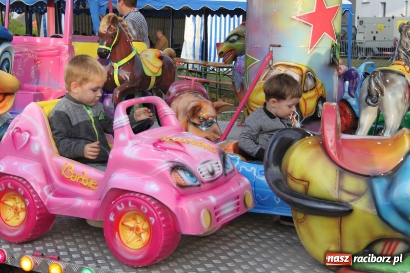 Zdjęcie w galerii na portalu naszraciborz.pl: DOXXX i APPASSIONATO na Powiatowych Dożynkach w Krzanowicach FOTO wiadomości z regionu