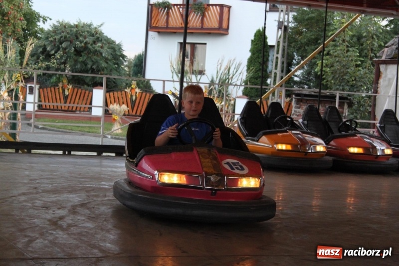 Zdjęcie w galerii na portalu naszraciborz.pl: DOXXX i APPASSIONATO na Powiatowych Dożynkach w Krzanowicach FOTO wiadomości z regionu