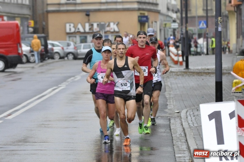 Zdjęcie w galerii na portalu naszraciborz.pl: Rafako Półmaraton na ulicach Raciborza FOTO i WIDEO wiadomości z regionu