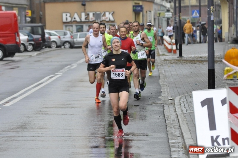 Zdjęcie w galerii na portalu naszraciborz.pl: Rafako Półmaraton na ulicach Raciborza FOTO i WIDEO wiadomości z regionu