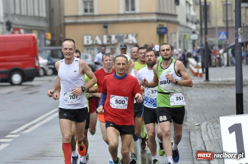 Zdjęcie w galerii na portalu naszraciborz.pl: Rafako Półmaraton na ulicach Raciborza FOTO i WIDEO wiadomości z regionu