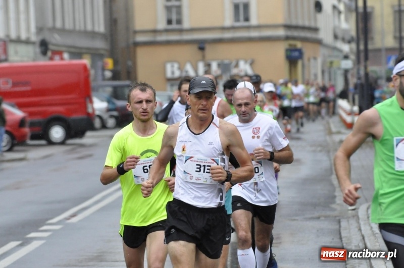 Zdjęcie w galerii na portalu naszraciborz.pl: Rafako Półmaraton na ulicach Raciborza FOTO i WIDEO wiadomości z regionu