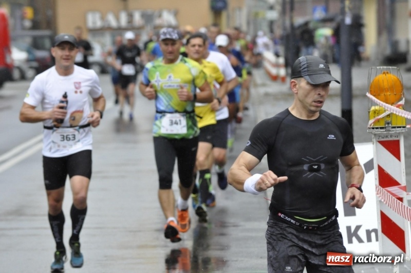 Zdjęcie w galerii na portalu naszraciborz.pl: Rafako Półmaraton na ulicach Raciborza FOTO i WIDEO wiadomości z regionu