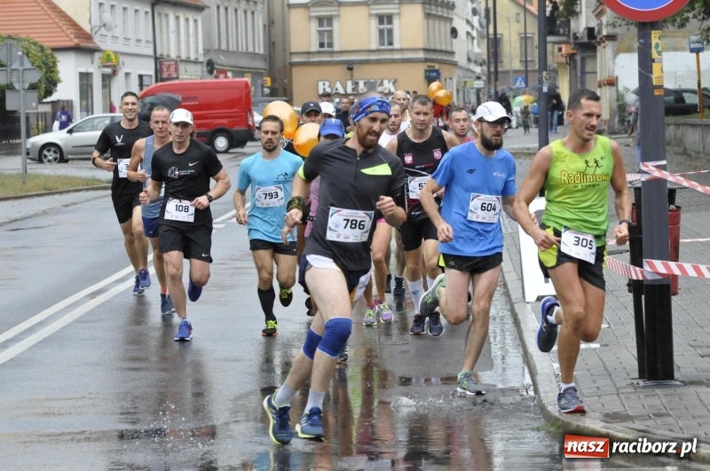 Zdjęcie w galerii na portalu naszraciborz.pl: Rafako Półmaraton na ulicach Raciborza FOTO i WIDEO wiadomości z regionu