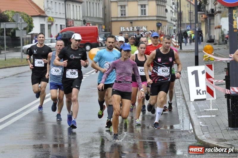Zdjęcie w galerii na portalu naszraciborz.pl: Rafako Półmaraton na ulicach Raciborza FOTO i WIDEO wiadomości z regionu