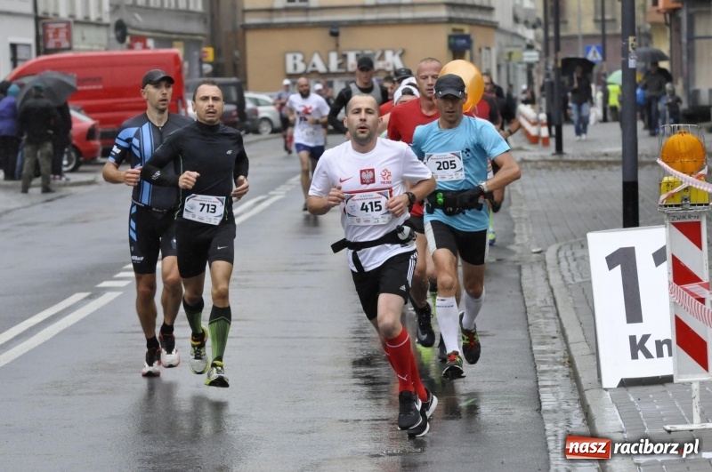 Zdjęcie w galerii na portalu naszraciborz.pl: Rafako Półmaraton na ulicach Raciborza FOTO i WIDEO wiadomości z regionu