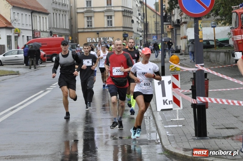 Zdjęcie w galerii na portalu naszraciborz.pl: Rafako Półmaraton na ulicach Raciborza FOTO i WIDEO wiadomości z regionu