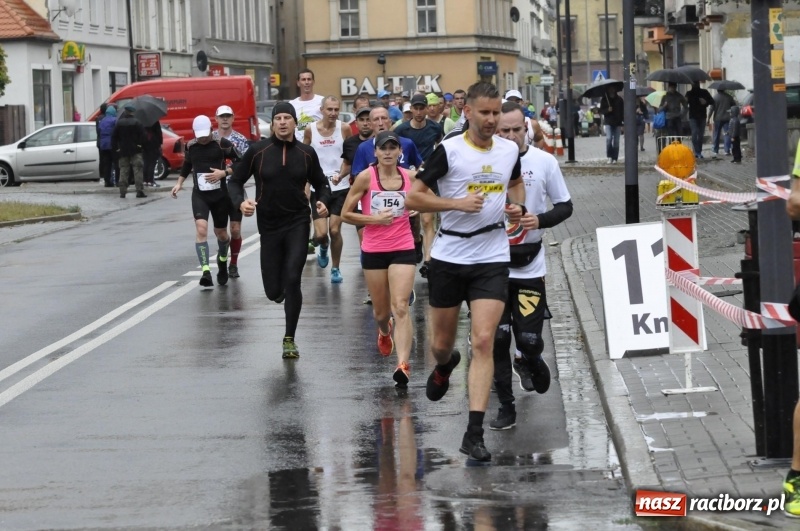 Zdjęcie w galerii na portalu naszraciborz.pl: Rafako Półmaraton na ulicach Raciborza FOTO i WIDEO wiadomości z regionu