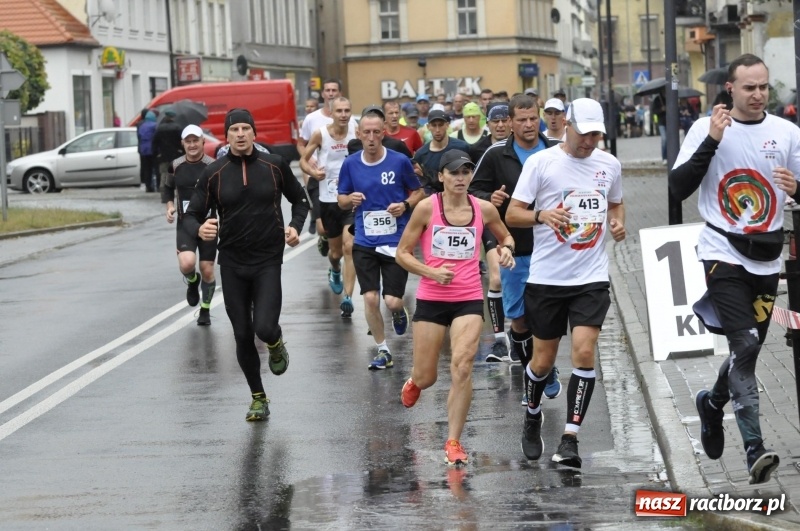Zdjęcie w galerii na portalu naszraciborz.pl: Rafako Półmaraton na ulicach Raciborza FOTO i WIDEO wiadomości z regionu