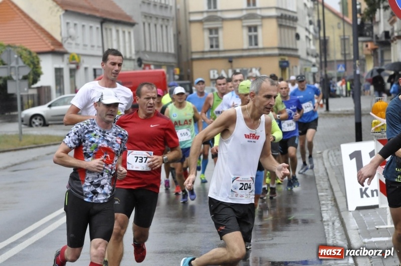 Zdjęcie w galerii na portalu naszraciborz.pl: Rafako Półmaraton na ulicach Raciborza FOTO i WIDEO wiadomości z regionu