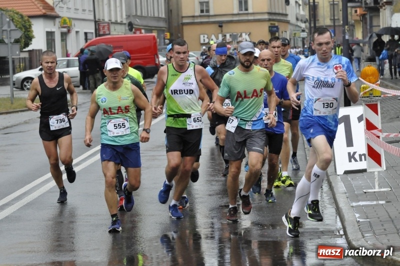 Zdjęcie w galerii na portalu naszraciborz.pl: Rafako Półmaraton na ulicach Raciborza FOTO i WIDEO wiadomości z regionu
