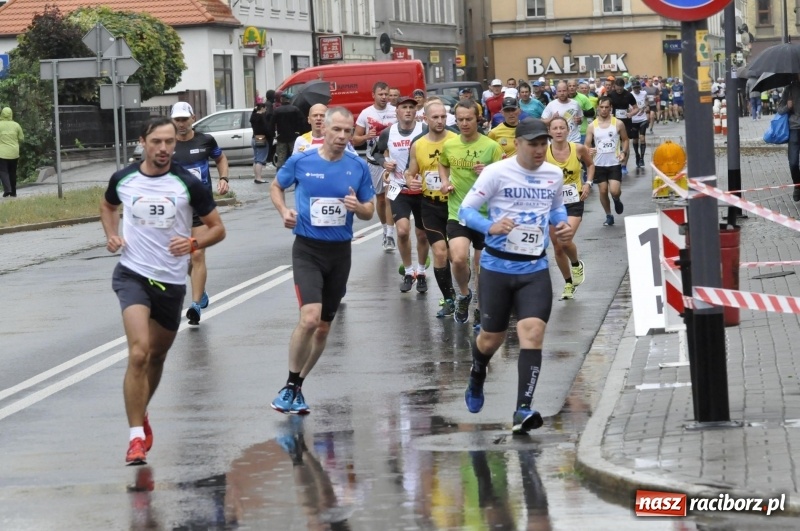 Zdjęcie w galerii na portalu naszraciborz.pl: Rafako Półmaraton na ulicach Raciborza FOTO i WIDEO wiadomości z regionu