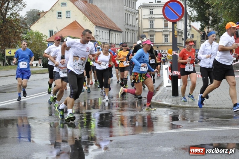 Zdjęcie w galerii na portalu naszraciborz.pl: Rafako Półmaraton na ulicach Raciborza FOTO i WIDEO wiadomości z regionu