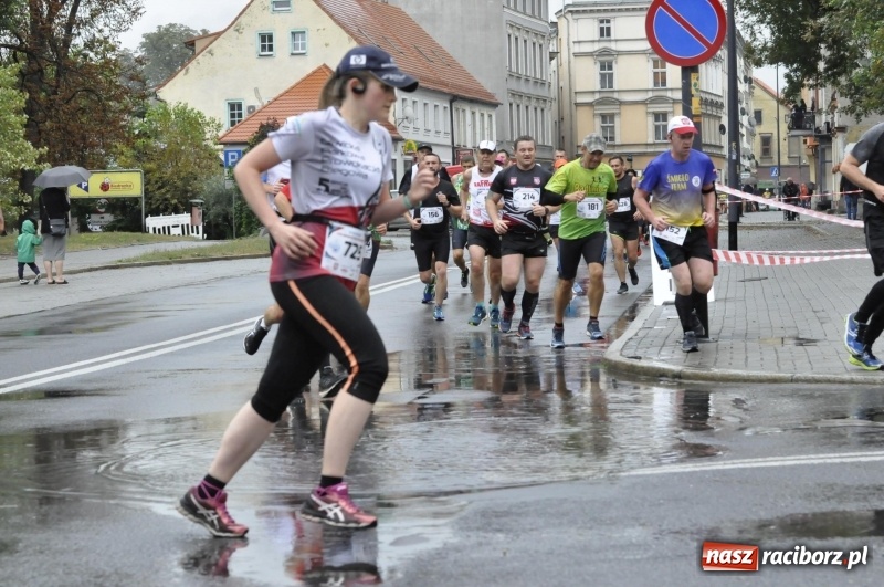 Zdjęcie w galerii na portalu naszraciborz.pl: Rafako Półmaraton na ulicach Raciborza FOTO i WIDEO wiadomości z regionu