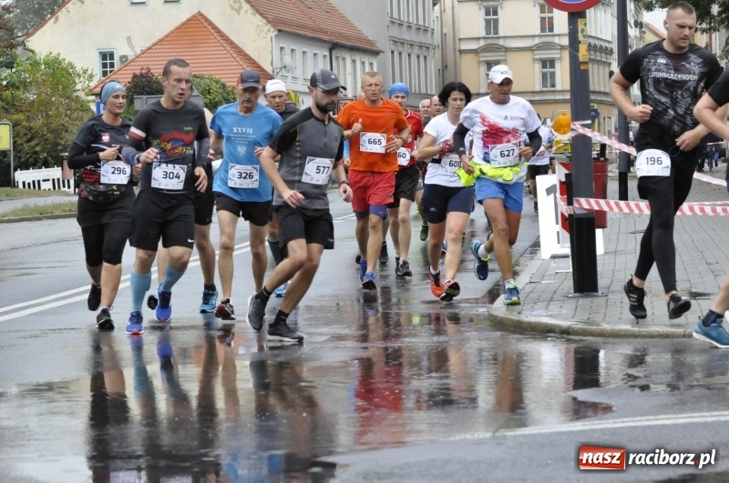 Zdjęcie w galerii na portalu naszraciborz.pl: Rafako Półmaraton na ulicach Raciborza FOTO i WIDEO wiadomości z regionu