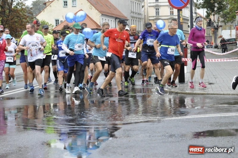Zdjęcie w galerii na portalu naszraciborz.pl: Rafako Półmaraton na ulicach Raciborza FOTO i WIDEO wiadomości z regionu