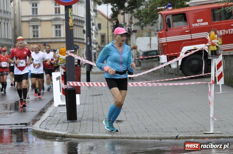 Zdjęcie w galerii na portalu naszraciborz.pl: Rafako Półmaraton na ulicach Raciborza FOTO i WIDEO wiadomości z regionu