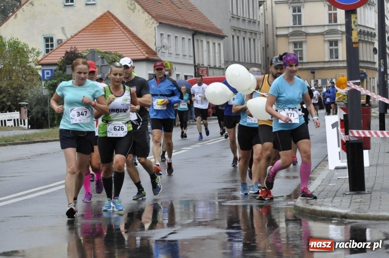 Zdjęcie w galerii na portalu naszraciborz.pl: Rafako Półmaraton na ulicach Raciborza FOTO i WIDEO wiadomości z regionu