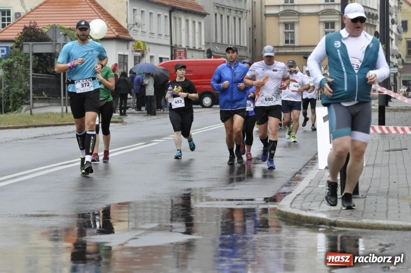 Zdjęcie w galerii na portalu naszraciborz.pl: Rafako Półmaraton na ulicach Raciborza FOTO i WIDEO wiadomości z regionu