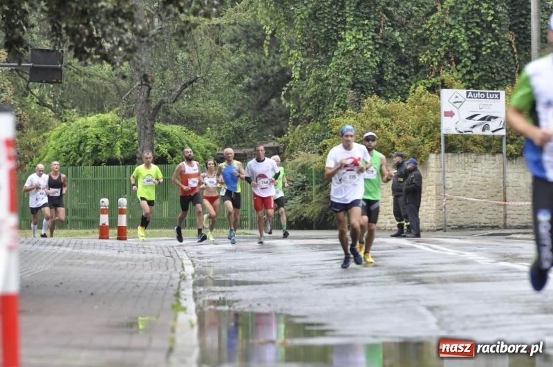 Zdjęcie w galerii na portalu naszraciborz.pl: Rafako Półmaraton na ulicach Raciborza FOTO i WIDEO wiadomości z regionu