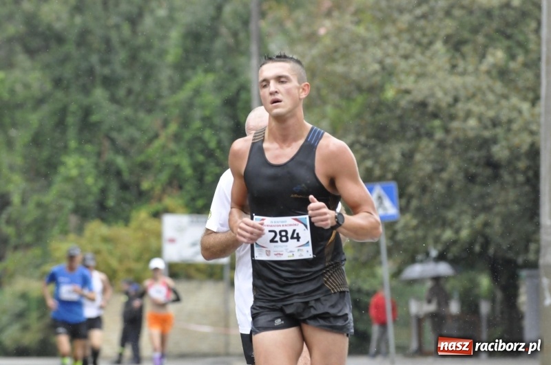 Zdjęcie w galerii na portalu naszraciborz.pl: Rafako Półmaraton na ulicach Raciborza FOTO i WIDEO wiadomości z regionu