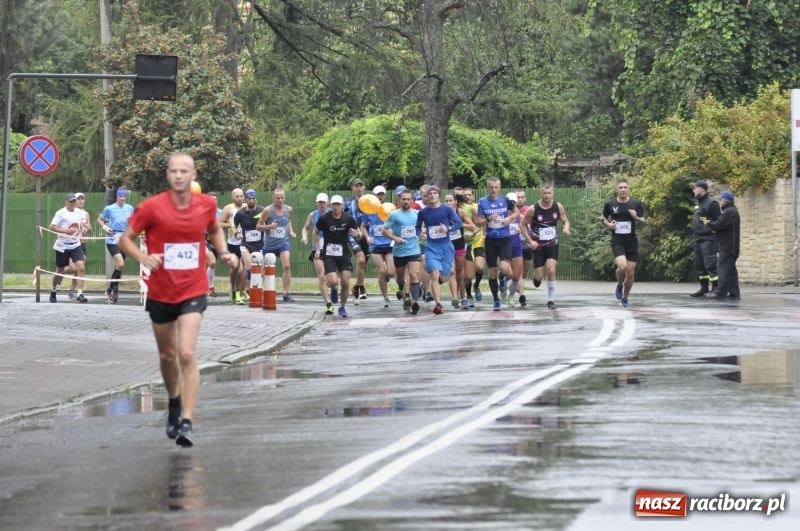 Zdjęcie w galerii na portalu naszraciborz.pl: Rafako Półmaraton na ulicach Raciborza FOTO i WIDEO wiadomości z regionu