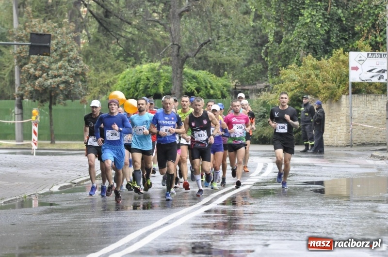 Zdjęcie w galerii na portalu naszraciborz.pl: Rafako Półmaraton na ulicach Raciborza FOTO i WIDEO wiadomości z regionu