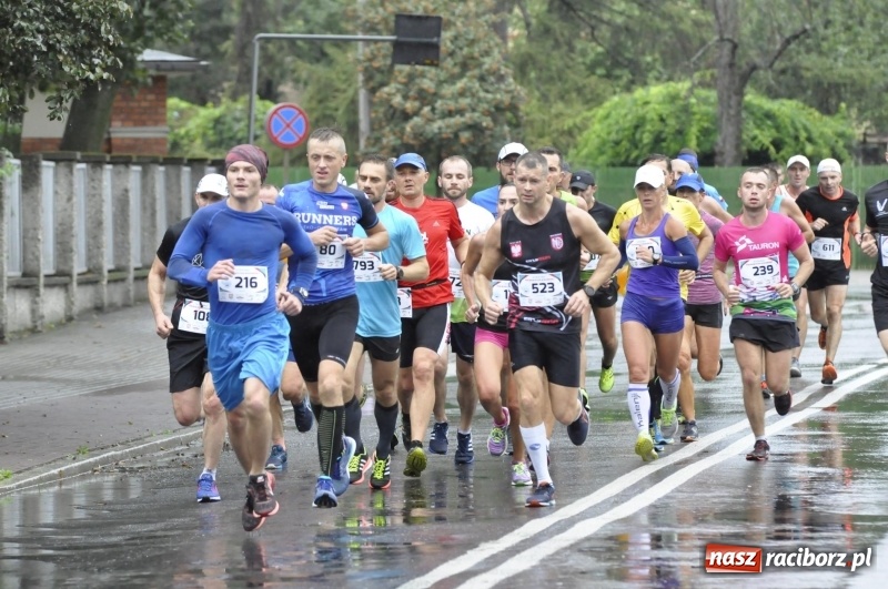 Zdjęcie w galerii na portalu naszraciborz.pl: Rafako Półmaraton na ulicach Raciborza FOTO i WIDEO wiadomości z regionu