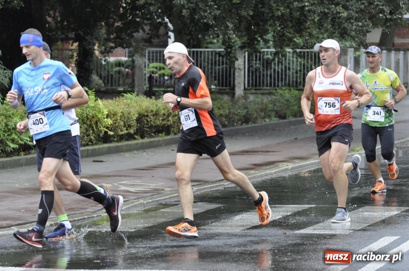 Zdjęcie w galerii na portalu naszraciborz.pl: Rafako Półmaraton na ulicach Raciborza FOTO i WIDEO wiadomości z regionu